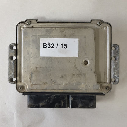 OPEL ASTRA H ECU / 0281012122 / 55198054 / AL / BOSCH