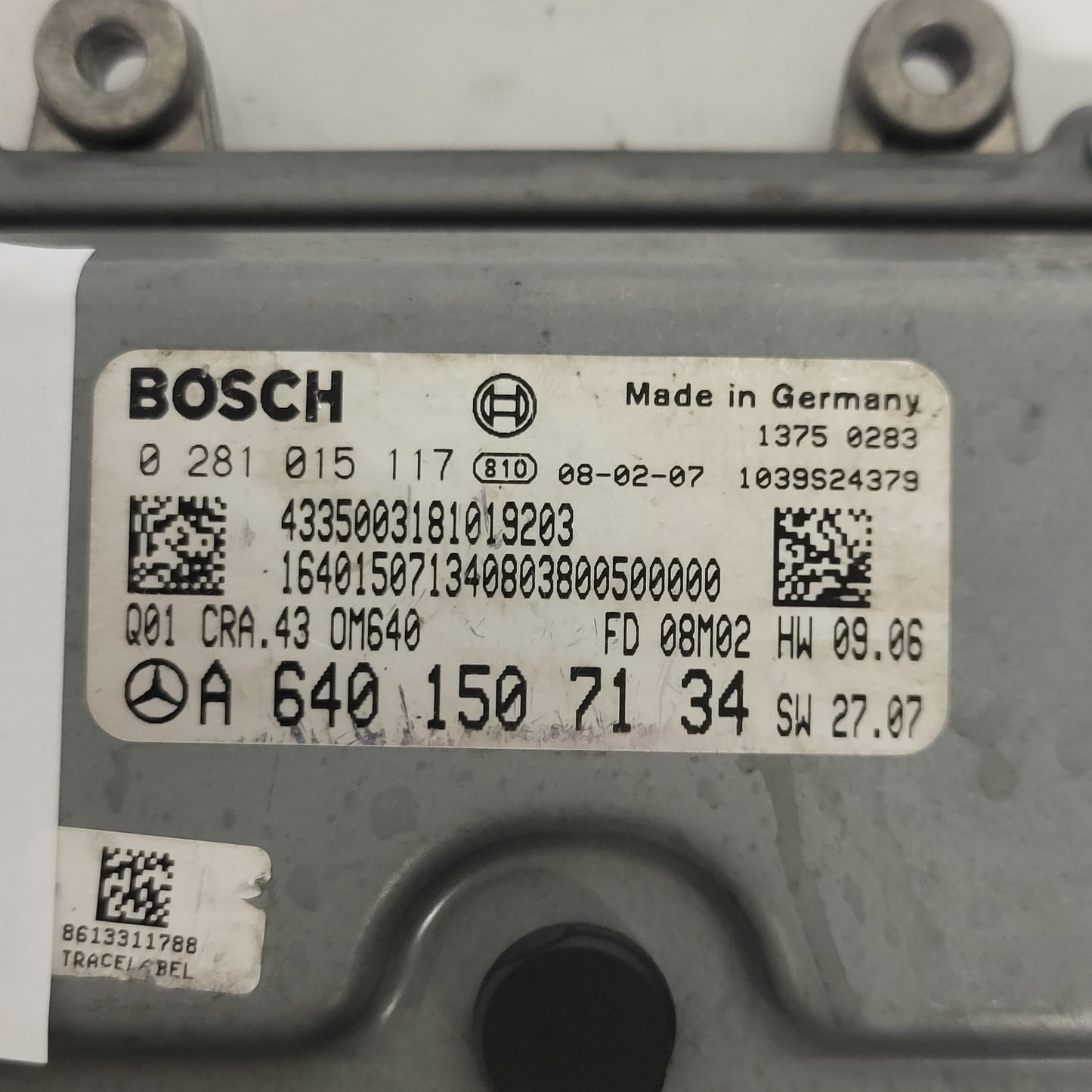MERCEDES BENZ A B / 0281015117 / A6401507134 / BOSCH CRA.43 / OM640 BOSCH