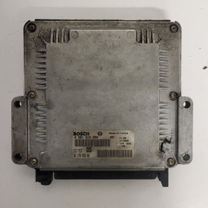 PEUGEOT CITROEN ECU / 0281010250 / EDC15C2 / 9637089980 / BOSCH