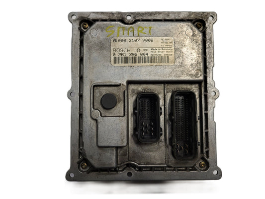 SMART FORTWO ECU / 0261205004 / 0003107V006 / HW 32.98 / BOSCH
