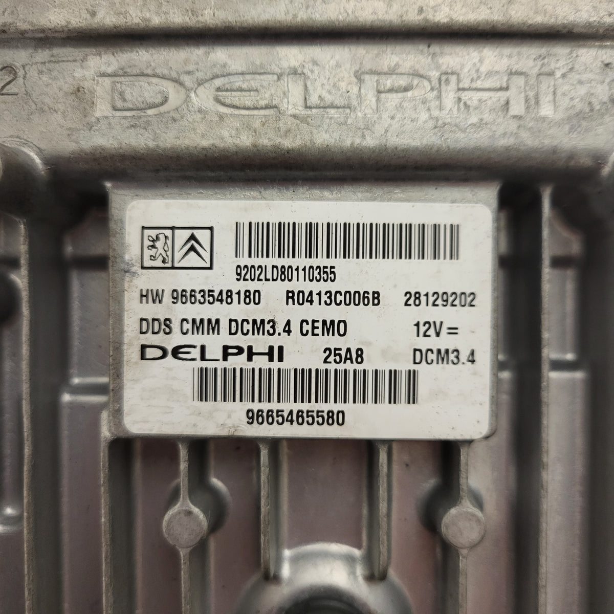 LAND ROVER FREELANDER ECU / 0281010811 / NNN000150 / 7788578 / BOSCH - B33-18 - 2