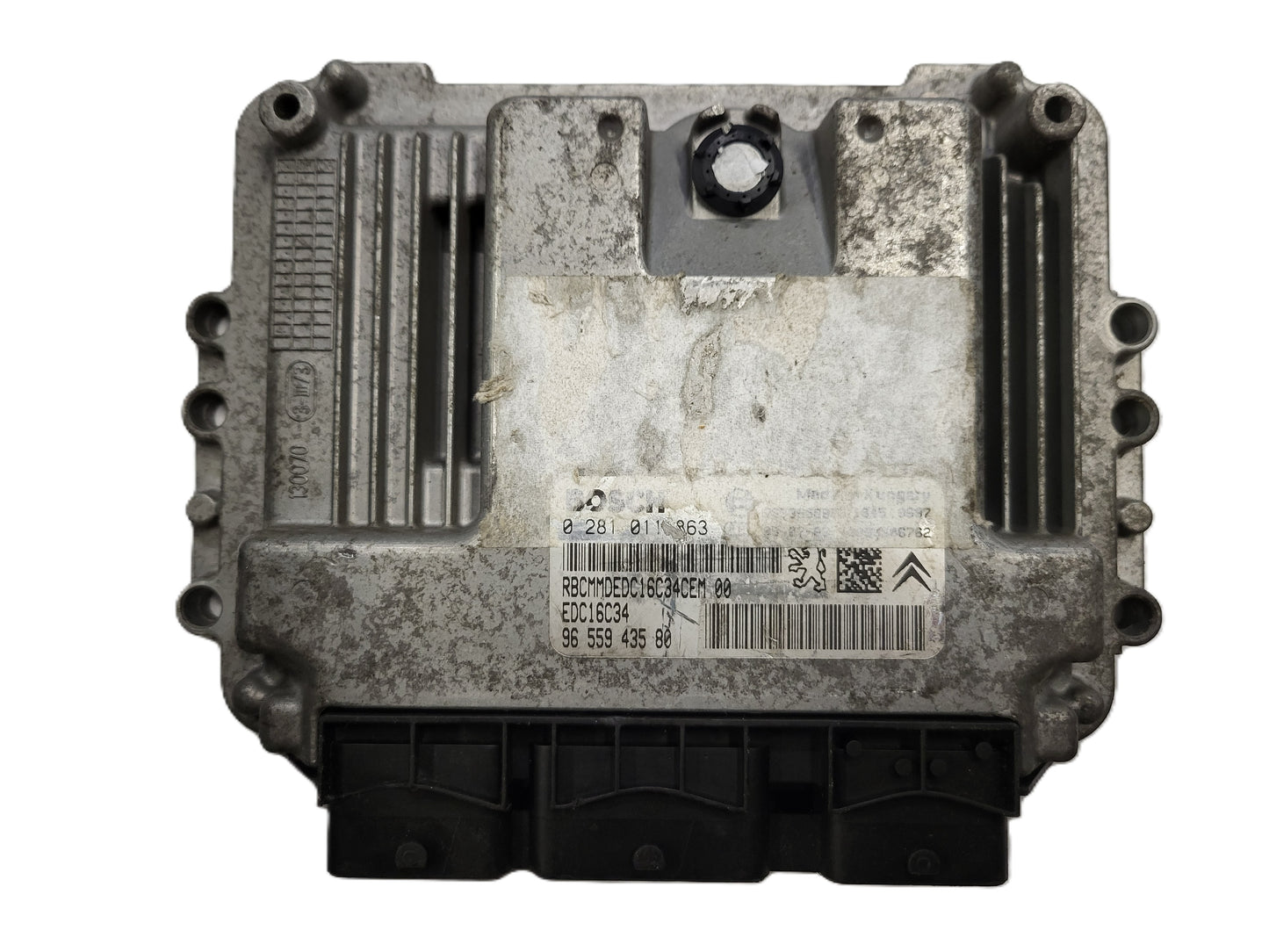 Peugeot Citroen ECU / 0281011863 / 9655943580 / EDC16C34 / BOSCH
