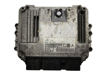Peugeot Citroen ECU / 0281011863 / 9655943580 / EDC16C34 / BOSCH