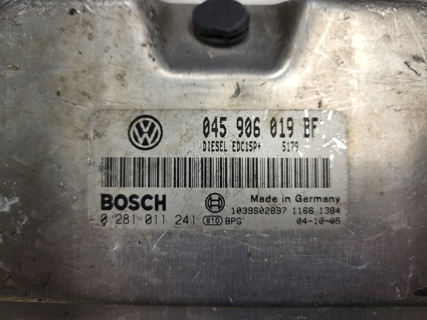 VW POLO ECU / 045906019BF / 0281011241 / EDC15P+ / BOSCH
