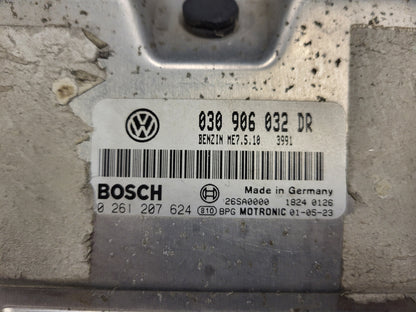 VW SEAT ŠKODA 1.0 ECU / 030906032DR / 0261207624 / ME7.5.10 / BOSCH