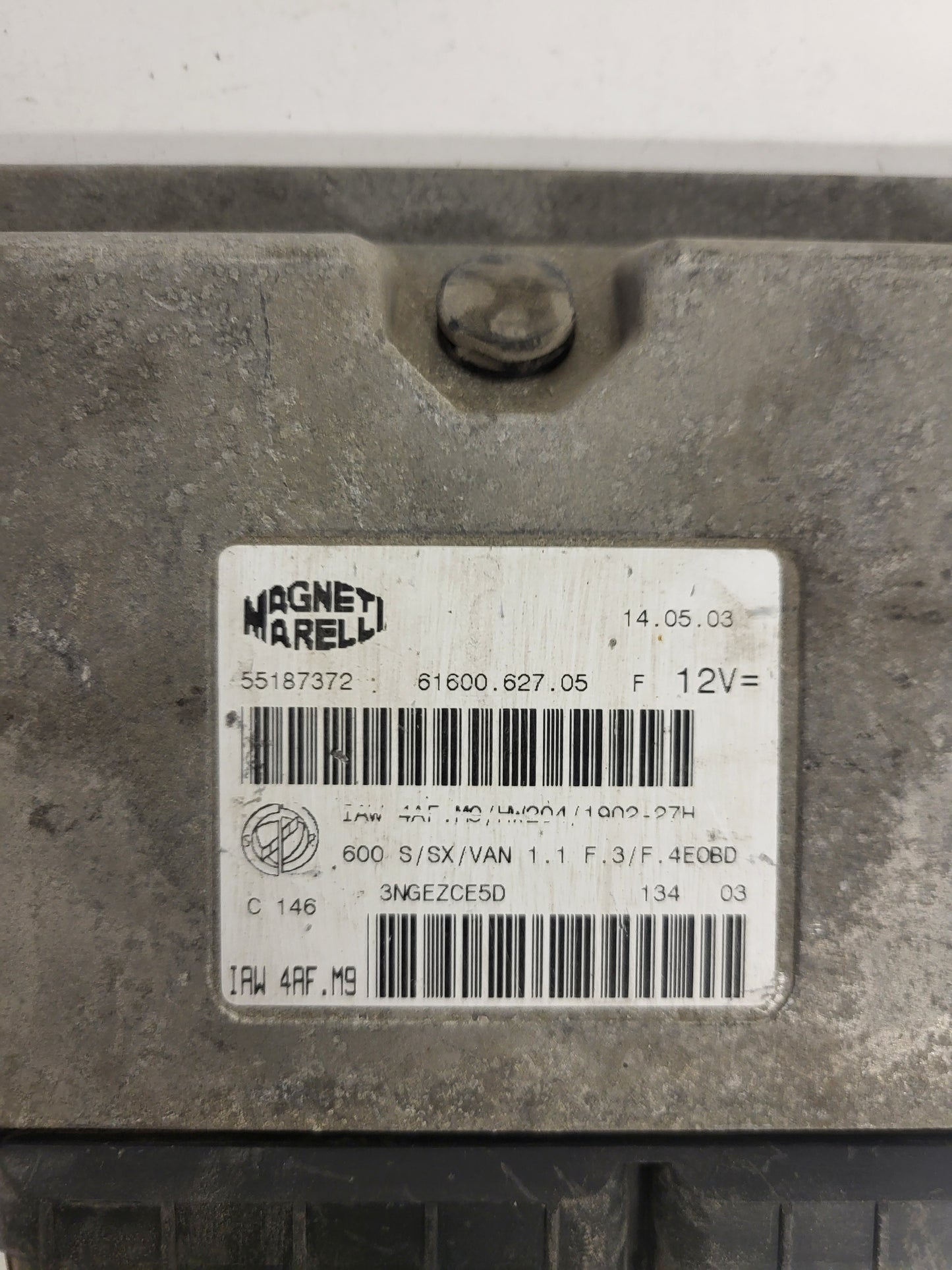 Fiat Seicento 600 ECU / 55187372 / IAW4AF.M9 / 61600.627.05 / MAGNETI MARELLI