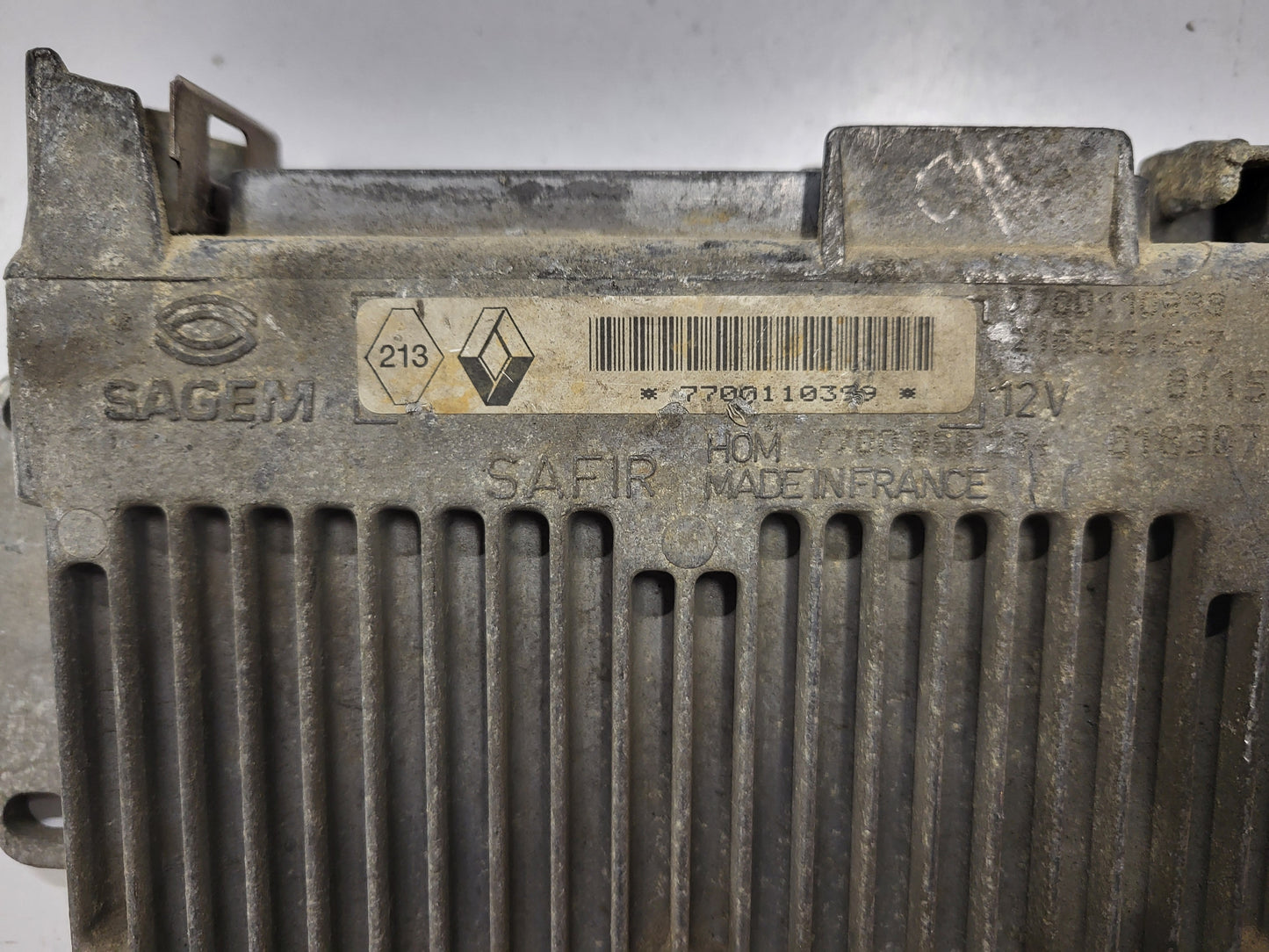 Renault ECU / 7700110399 / 21650515-7 / 7700868294 / SAGEM