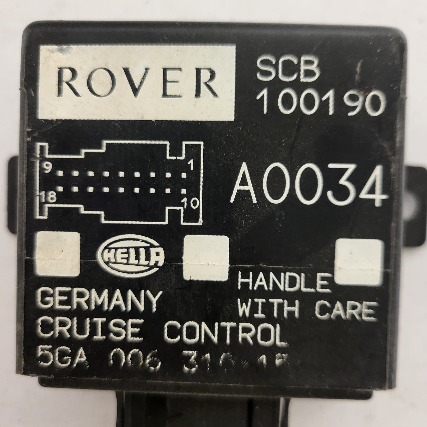 LAND ROVER / ROVER 75 ECU MODULE / SCB100190 / 5GA00631015 / HELLA