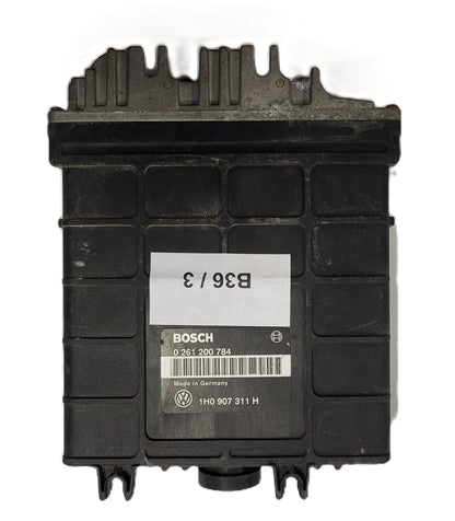 VW GOLF 3 ECU / 0261200784 / 1H0907311H / BOSCH