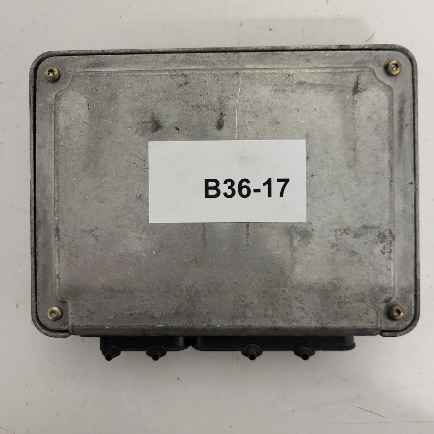 VW GOLF 4 1.9 ECU / 038906018BM / 0281001846 / BOSCH