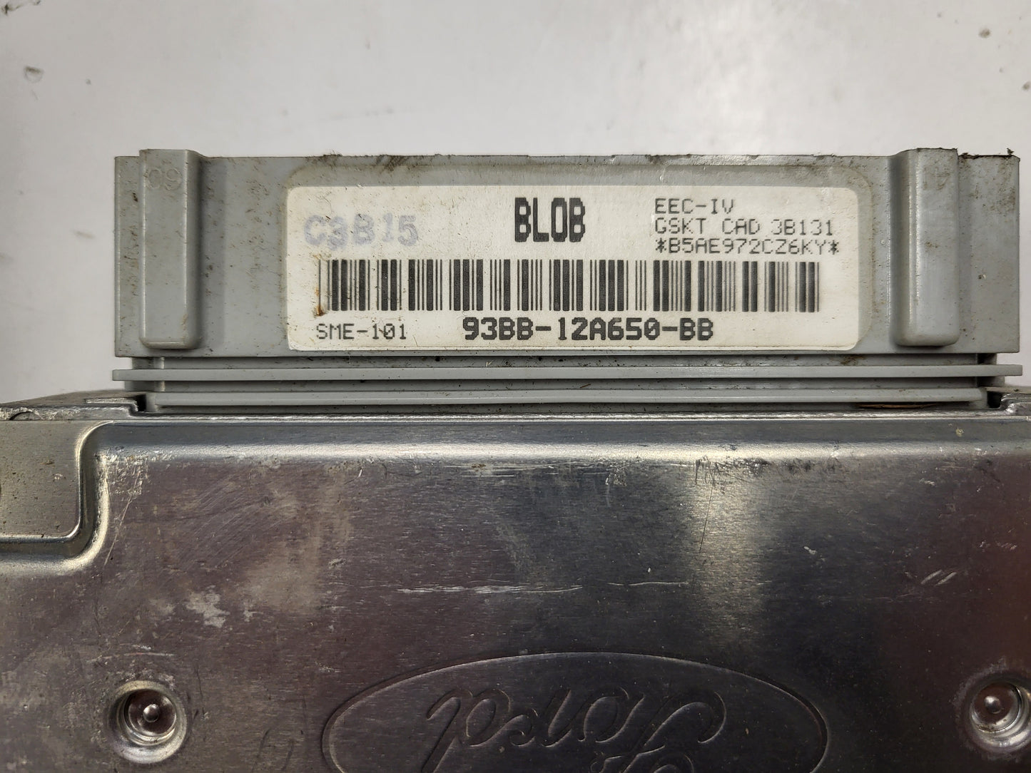 Ford Mondeo 2.0 ECU / 93BB-12A650-BB / SME101 / BLOB / EEC-IV / SME-101