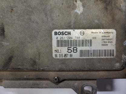 Peugeot Citroen ECU / 0261204788 / 9631528780 / MA3.1 / BOSCH