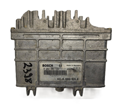 VW ECU / 0261203544 / 441.0.4046-024.6 / 26SA4184 / BOSCH