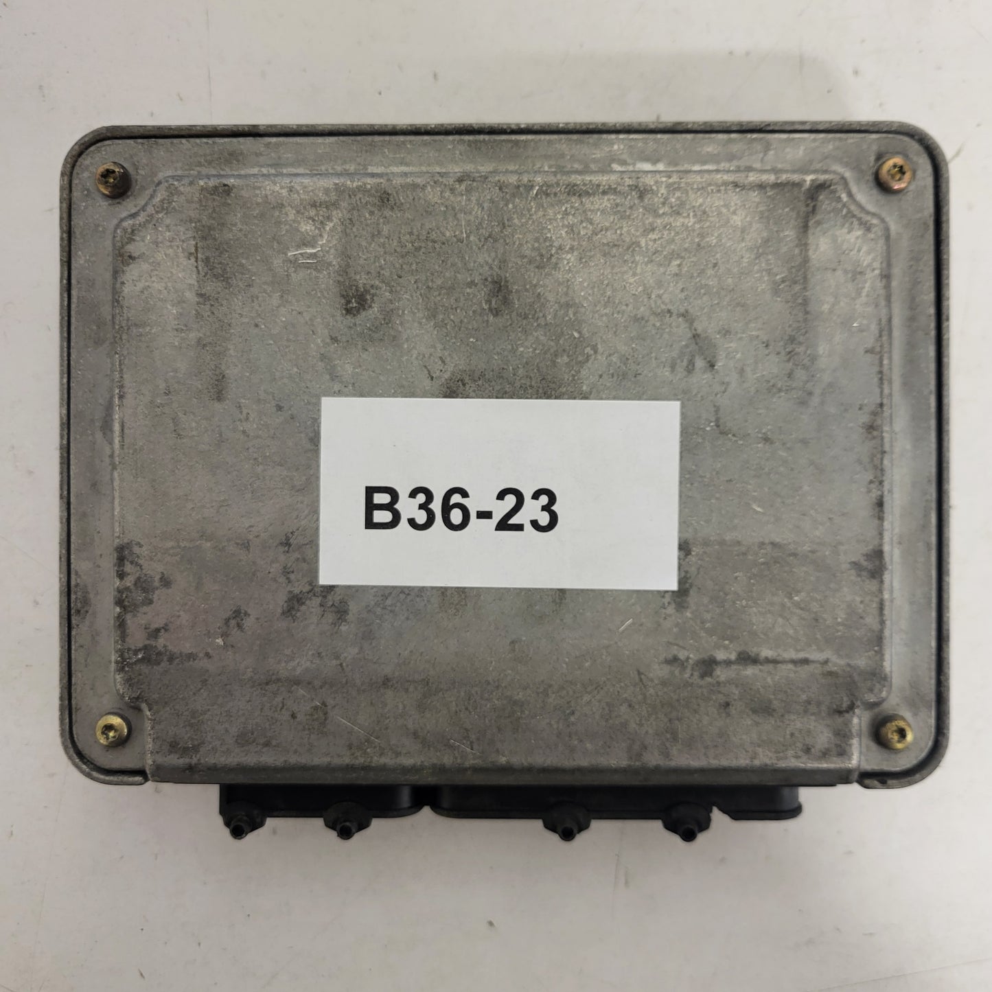 VW GOLF 4 1.9 ECU / 038906018BM / 0281001846 / BOSCH