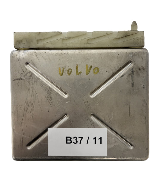 Volvo S60 V70 XC70 S80 ECU / P09480761 / 1T0505A00 / T02060554 / TEMIC