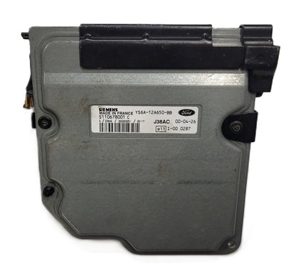 FORD FIESTA ECU / S110678001C / YS6A-12A650-BB / S110678001 / J38AC / SIEMENS