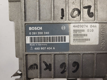 Audi ECU / 0261200240 / 4A0907404A / BOSCH
