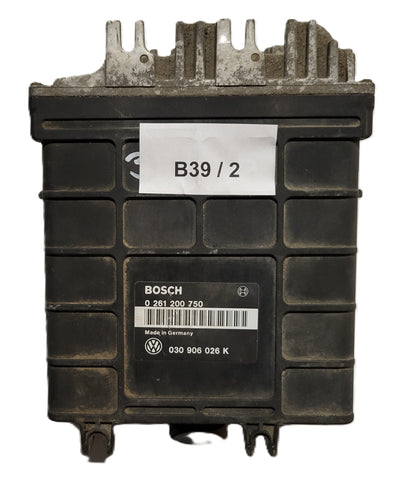 VW ECU / 0261200750 / 030906026K / BOSCH