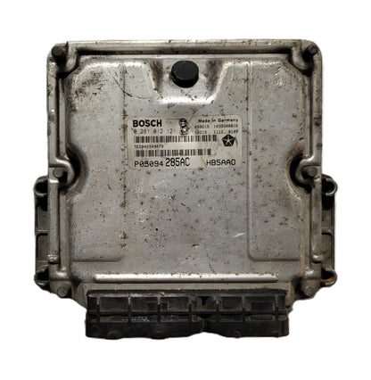 CHRYSLER VOYAGER ECU / 0281012121 / P05094285AC / BOSCH
