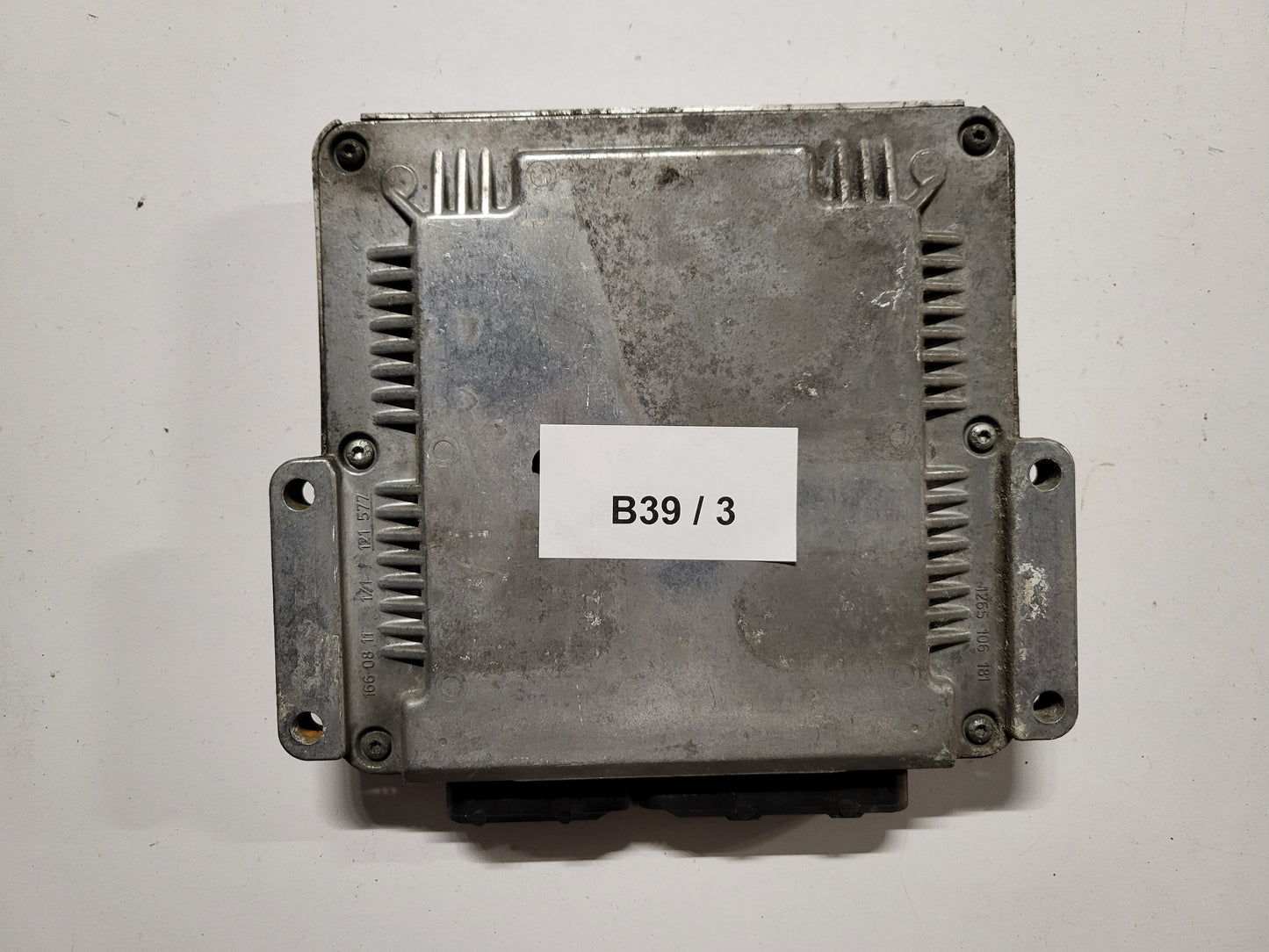 CHRYSLER VOYAGER ECU / 0281012121 / P05094285AC / BOSCH
