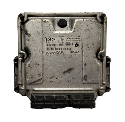 CHRYSLER VOYAGER ECU / 0281012121 / P05094285AC / BOSCH
