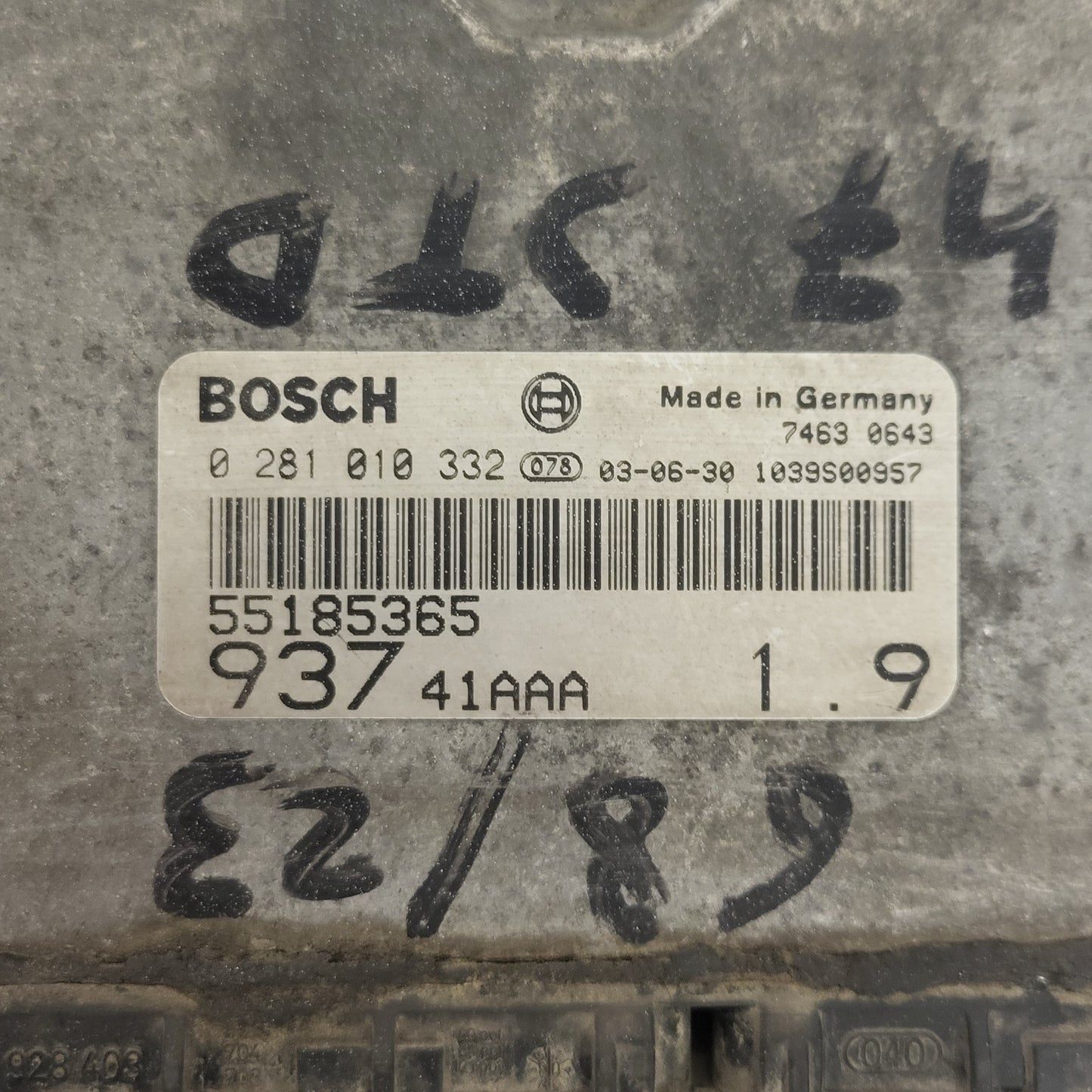 ALFA 147 ECU / 0281010332 / 55185365 / BOSCH