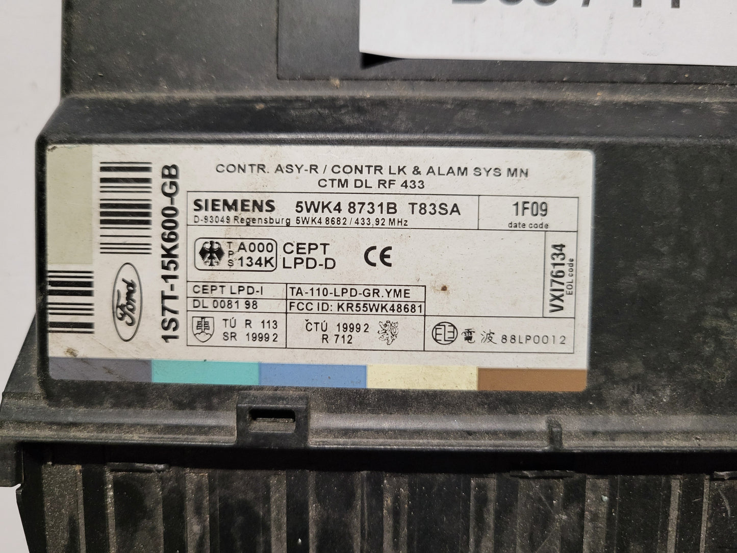Ford ECU / 1S7T-15K600-GB / 5WK48731B / T83SA / SIEMENS