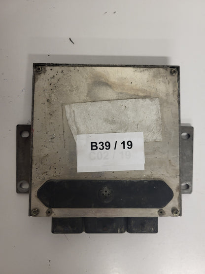 Peugeot 206 1.1 ECU / IAW 48P2.76 / SW 9648620880 / HW 9645989480