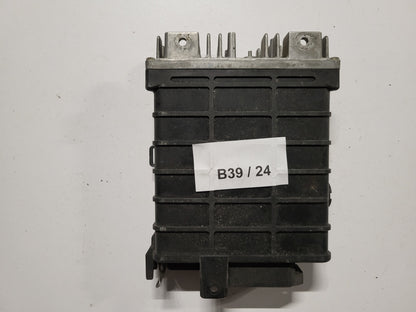Peugeot Citroen 106 ZX ECU / 0280000752 / BOSCH