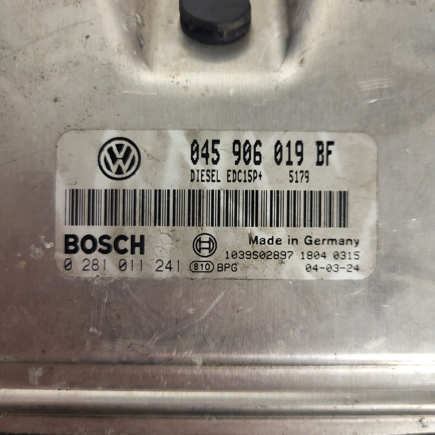 VW POLO ECU / 045906019BF / 0281011241 / EDC15P+ / BOSCH