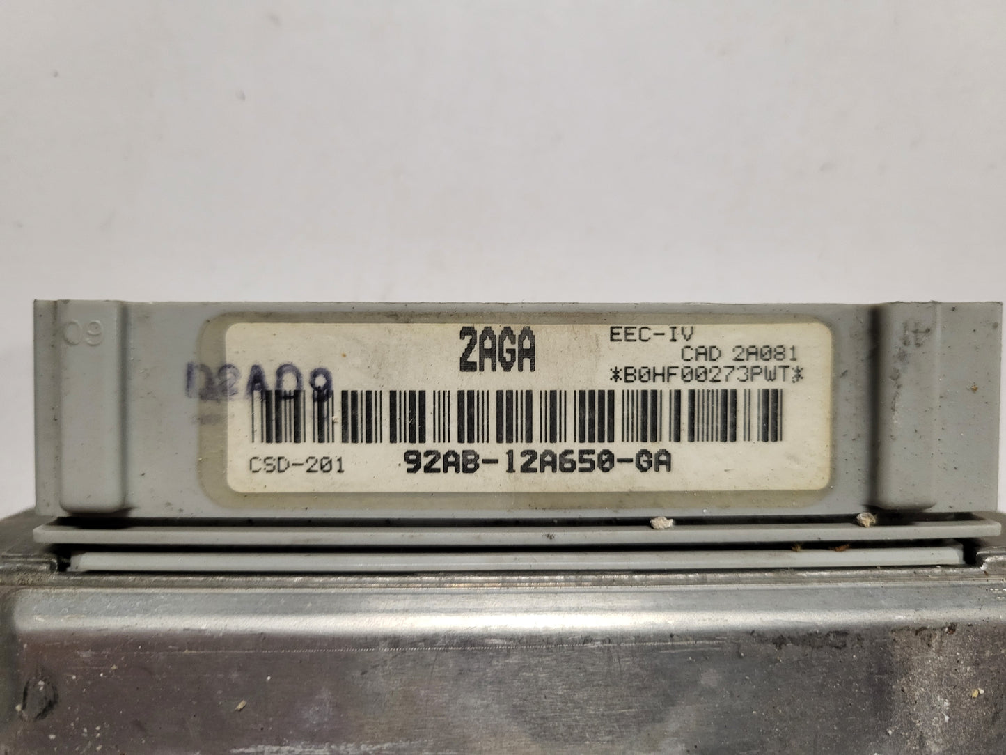 Ford Fiesta ECU / 92AB-12A650-GA / 2AGA / CSD-201 / EEC-IV