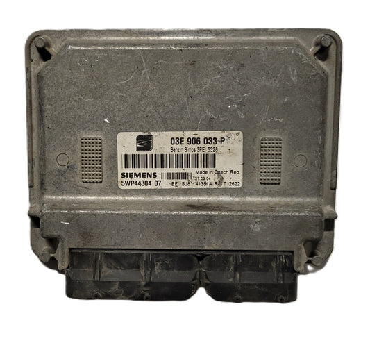 SEAT IBIZA ECU / 03E906033P / 5WP44304 07 / SIEMENS