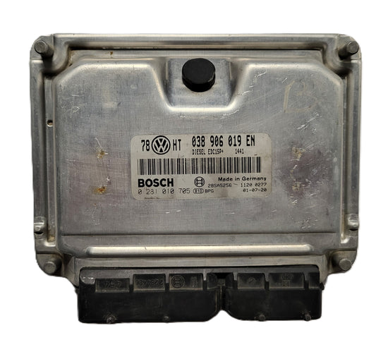 VW PASSAT ECU / 038906019EN / 0281010705 / 28SA5256 / EDC15P+ / BOSCH