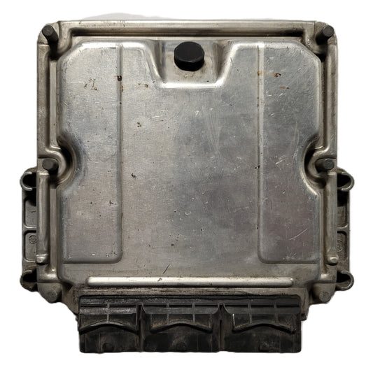 RENAULT ECU / 0281010819 / 8200039569 / 8200166362 / BOSCH