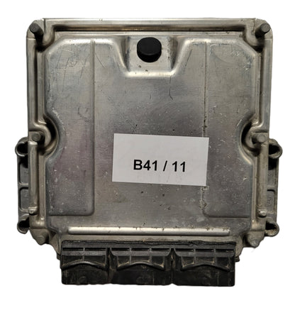 RENAULT ECU / 0281010819 / 8200039569 / 8200166362 / BOSCH