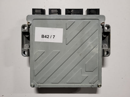 Mercedes Benz W202 ECU / A0195459432 / R04010012D / LUCAS