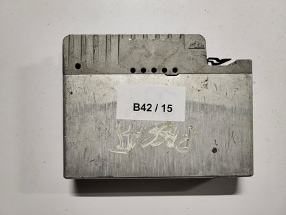 VW VOLKSWAGEN ECU ABS / 535907379 / 10.0935-0134.4 / ATE