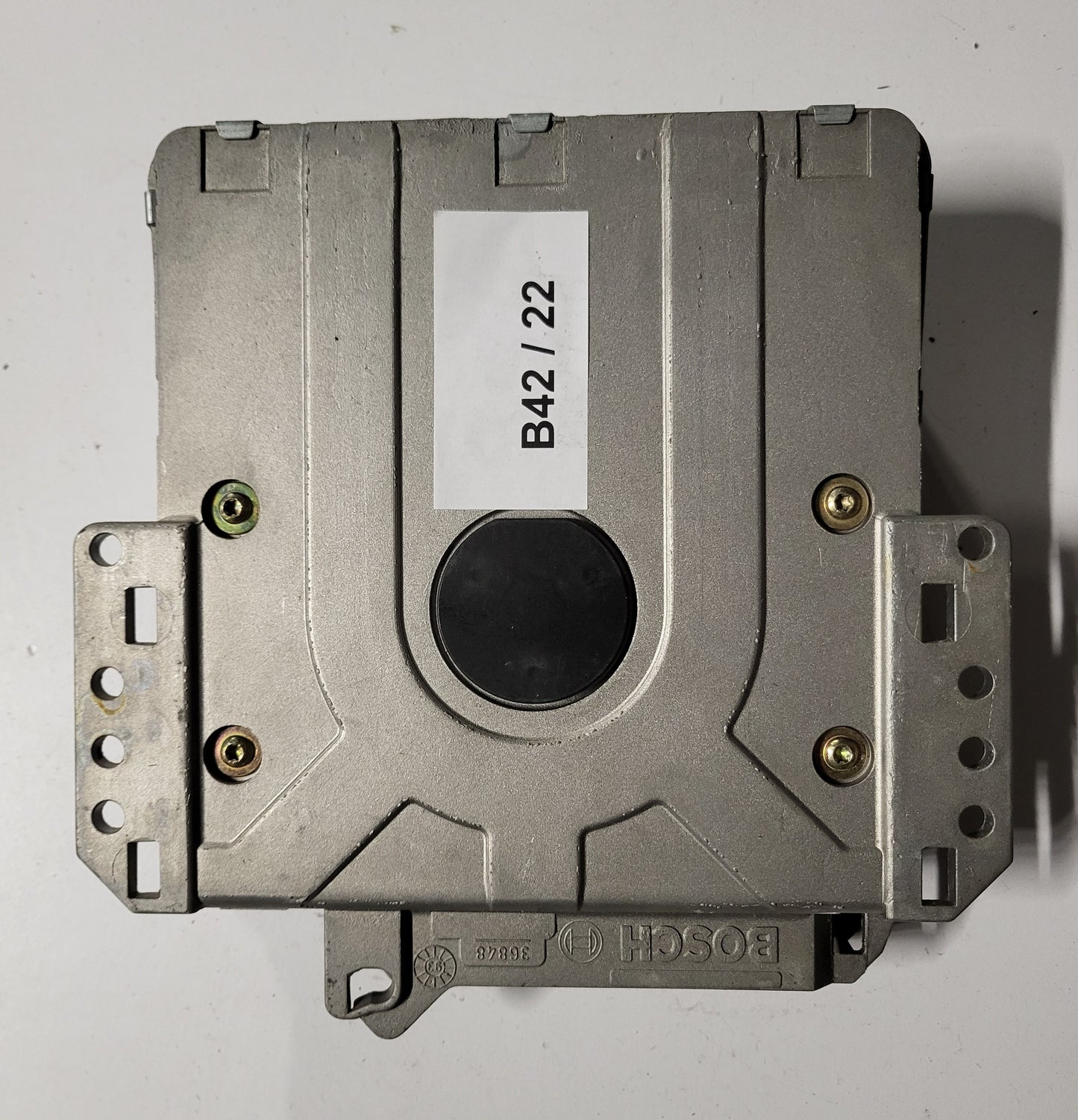 Peugeot Citroen ECU / 0261200665 / 9615046180 / BOSCH