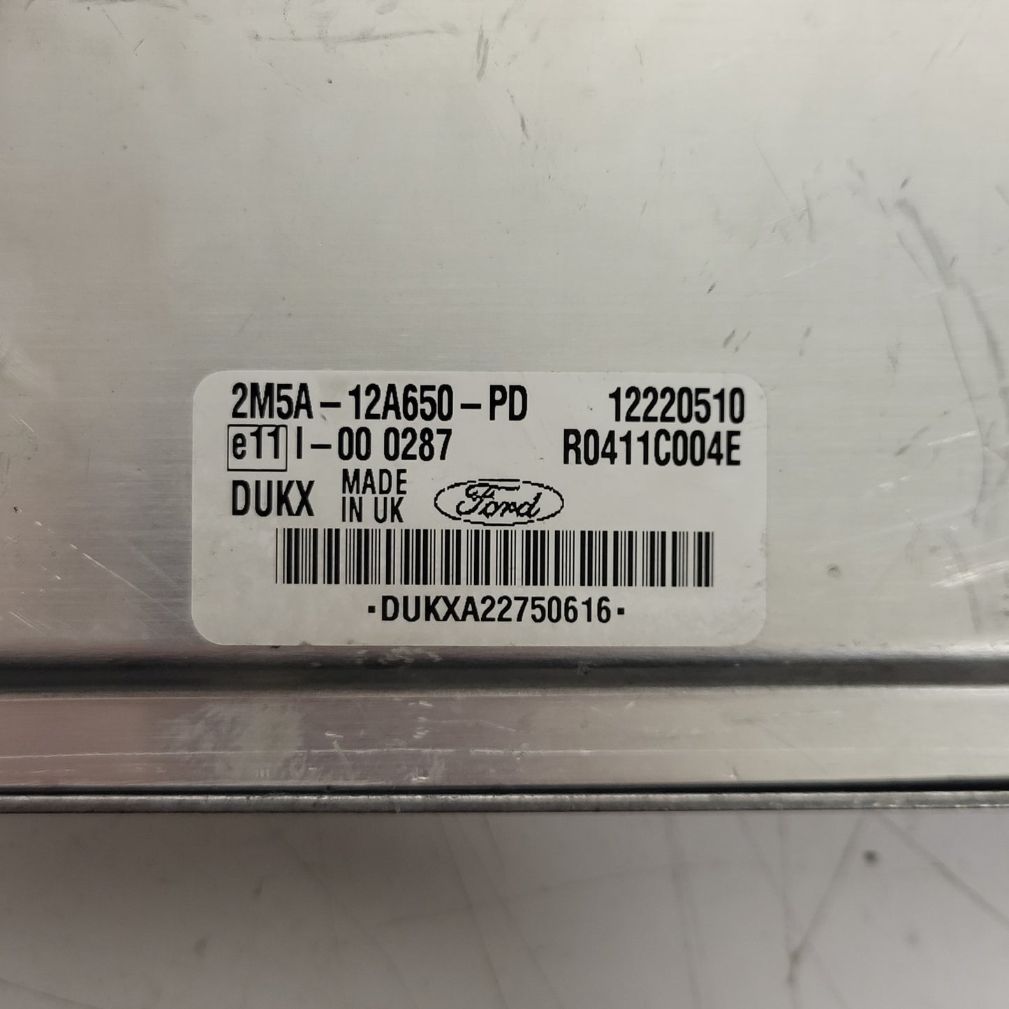 Ford Focus ECU / 2M5A-12A650-PD / DUKX / R0411C004E / 12220510 / 2M5A12A650PD