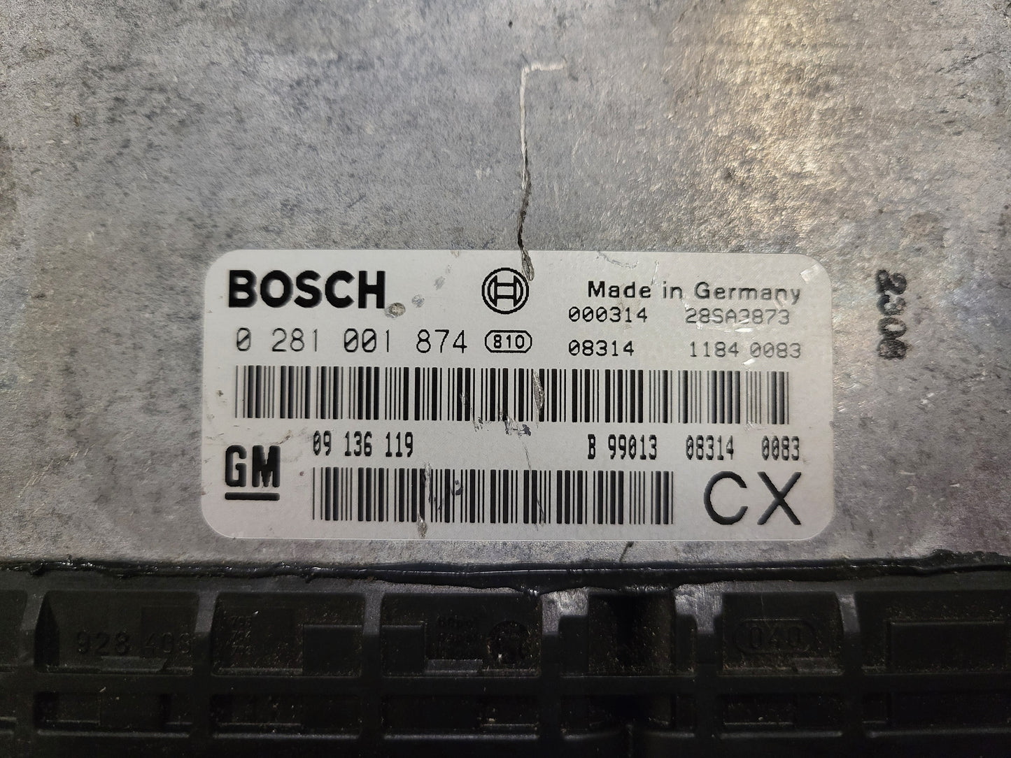 Opel Vectra ECU / 0281001874 / 09136119 / 28SA3873 / BOSCH