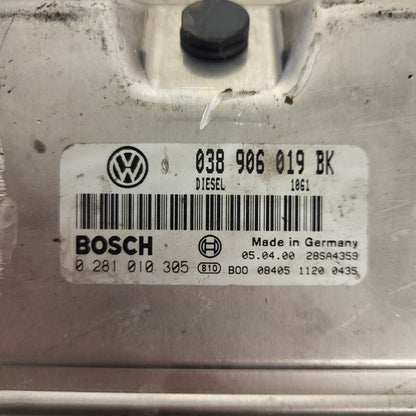 VW PASSAT 1.9 ECU / 038906019BK / 0281010305 / BOSCH