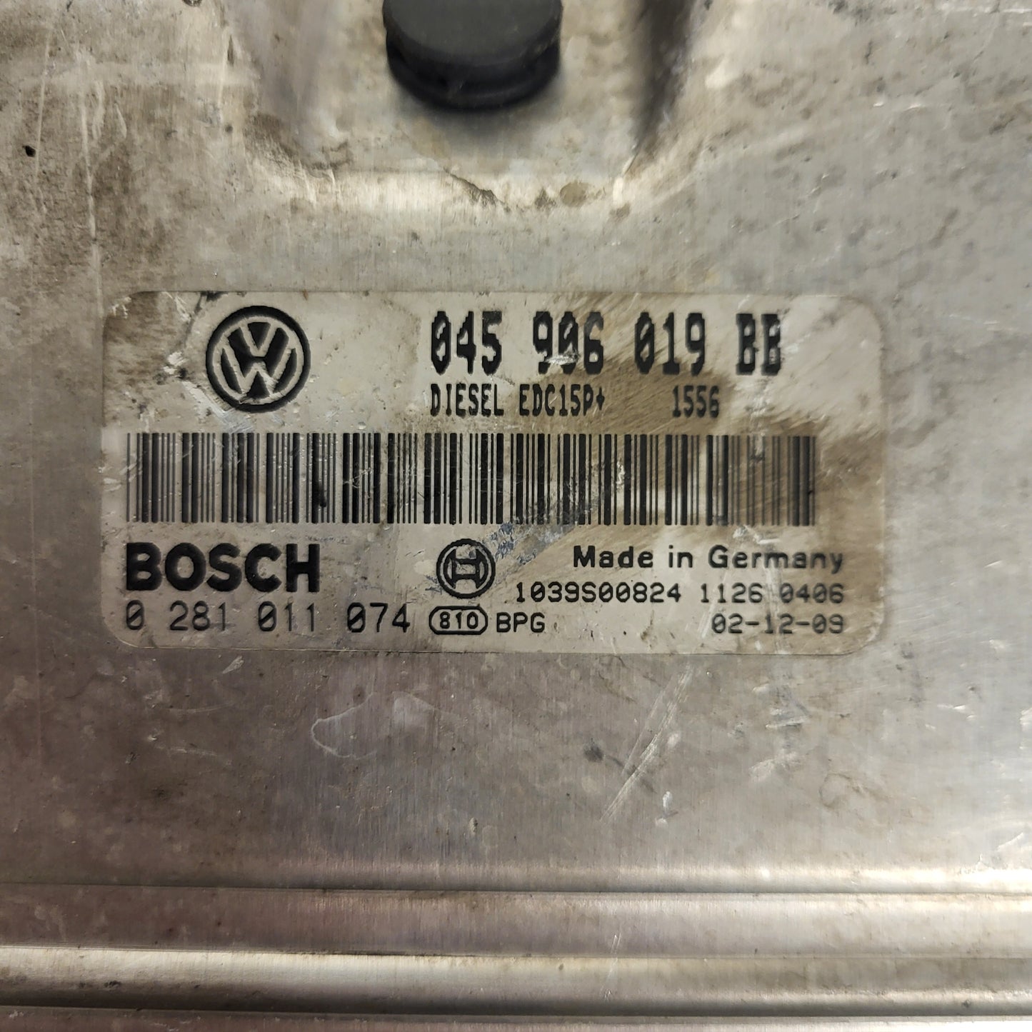 VW SEAT ECU / 045906019BB / 0281011074 / EDC15P+ / BOSCH