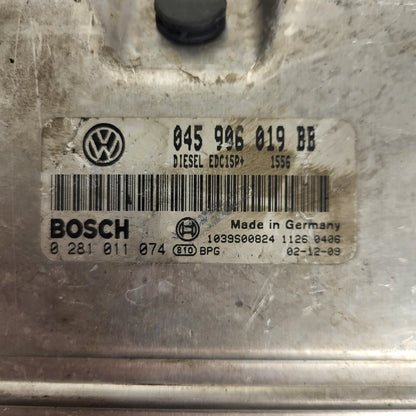 VW SEAT ECU / 045906019BB / 0281011074 / EDC15P+ / BOSCH