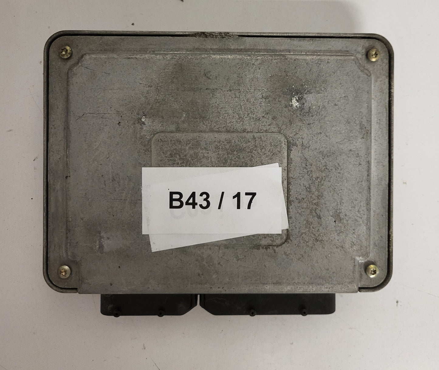 VW POLO ECU / 036906034DD / IAW 4MV.DD / 61600.663.09 / MAGNETI MARELLI