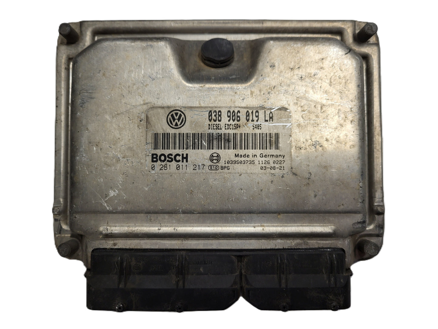 VW ŠKODA ECU / 038906019LA / 0281011217 / EDC15P+ / BOSCH