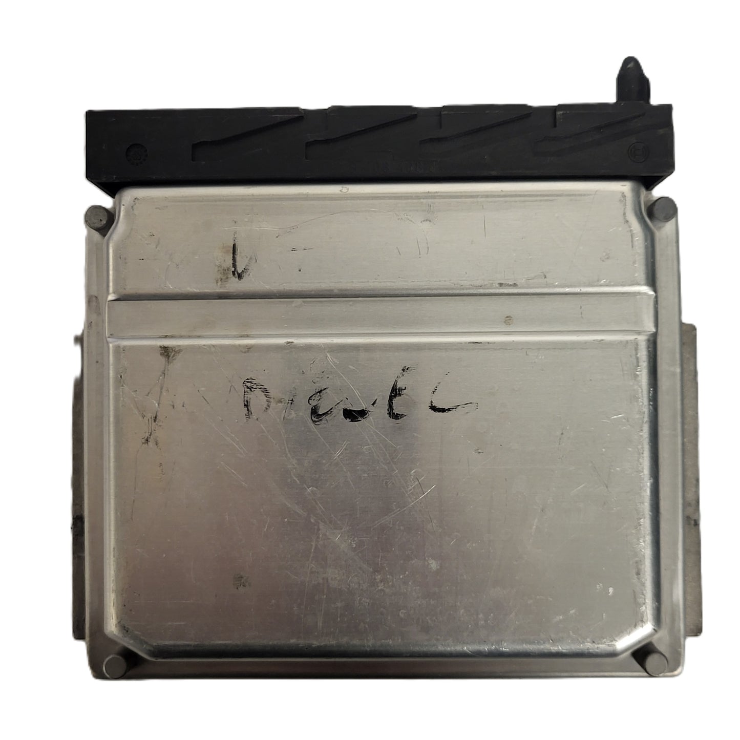 VOLVO ECU / 0281011078 / 1039S00000 / L8.2 / BOSCH