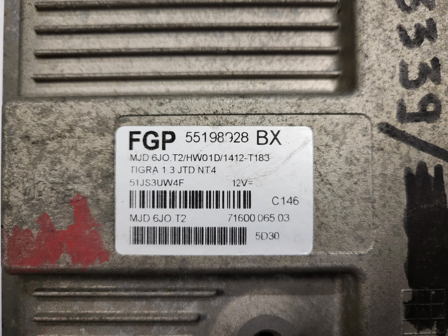 OPEL TIGRA 1.3 JTD NT4 ECU / FGP 55198928 / MJD6J0.T2 / 7160006503 / MAGNETI