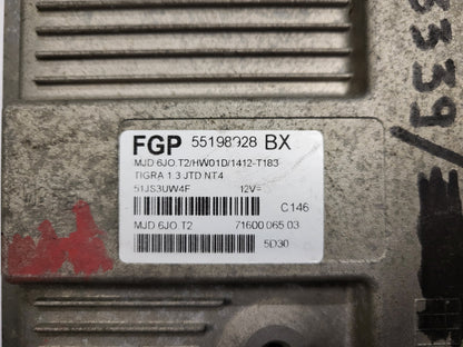 OPEL TIGRA 1.3 JTD NT4 ECU / FGP 55198928 / MJD6J0.T2 / 7160006503 / MAGNETI