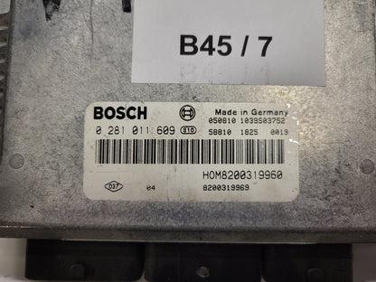 Volvo S40 V40 ECU / 0281011609 / HOM 8200319960 / 8200319969 / EDC15C3