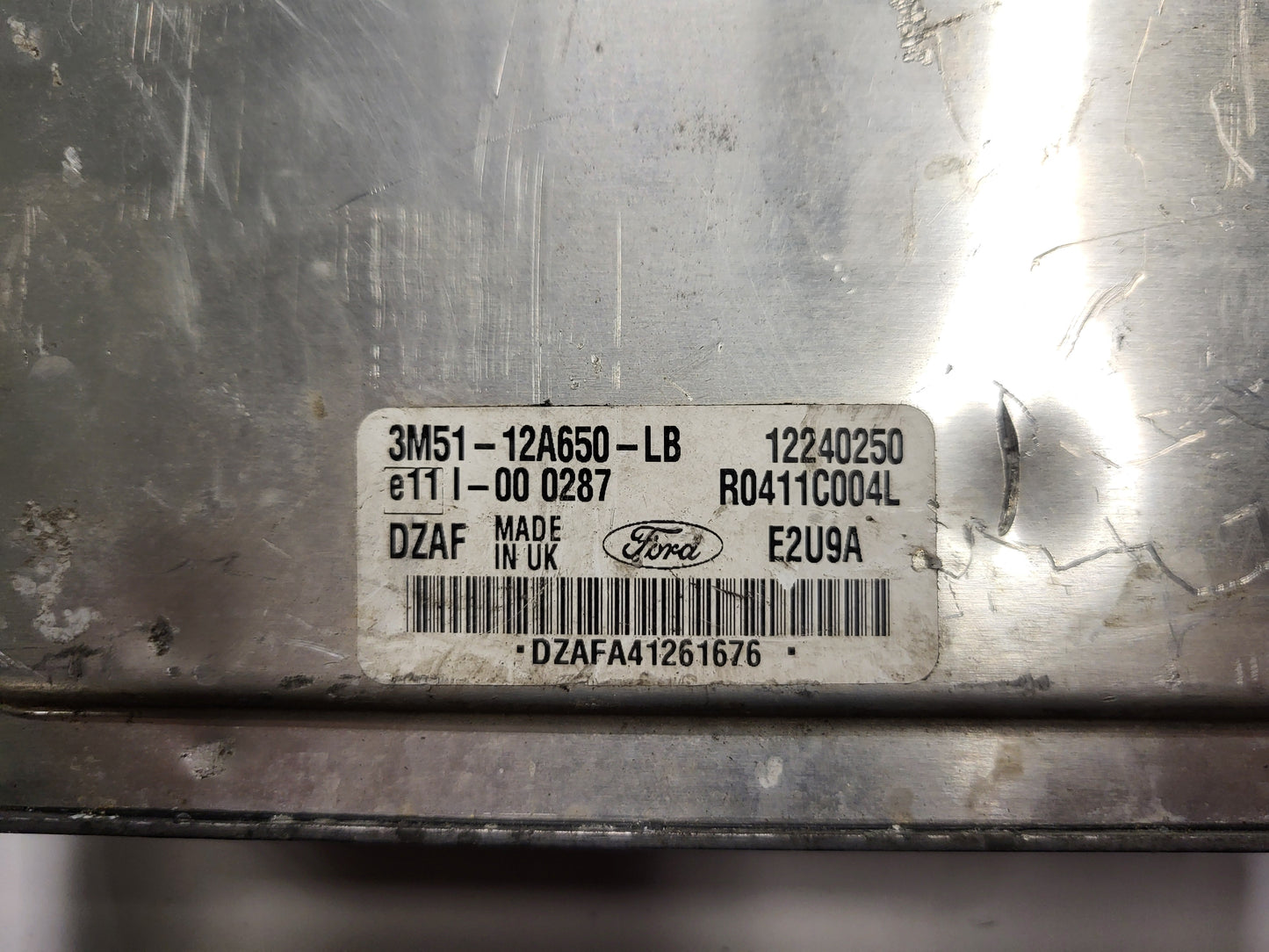 Ford ECU / 3M51-12A650-LB / DZAF / R0411C004L / 12240250 / 3M5112A650LB